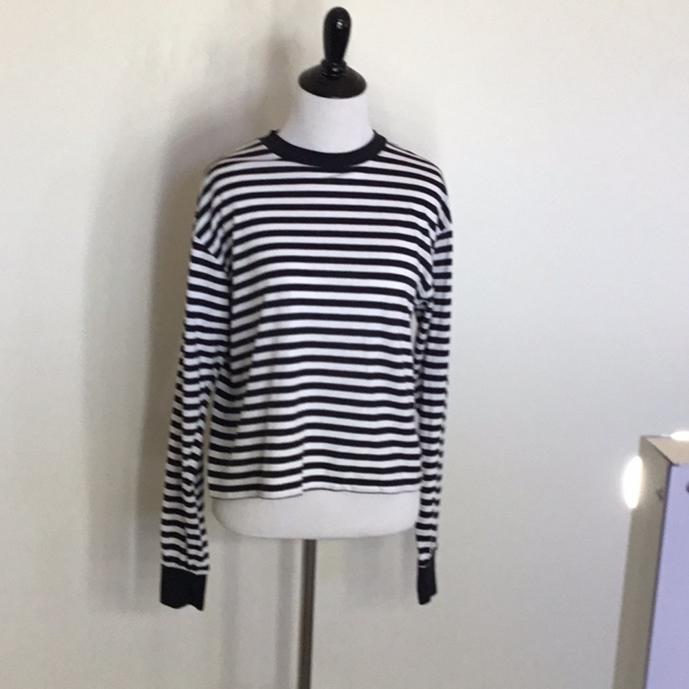 Brandy Melville shirt